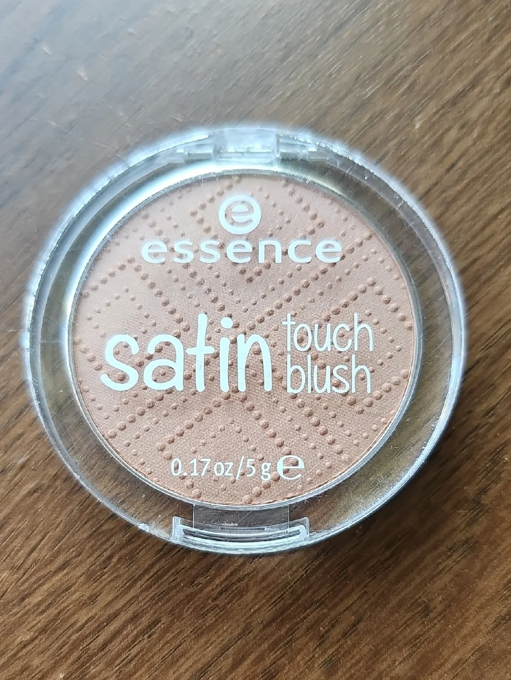 New Essence Satin Touch Blush 10 Satin Coral in Peachy Nude